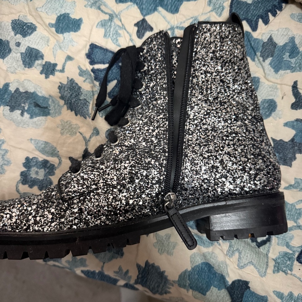 Kate Spade Sparkle boots like new